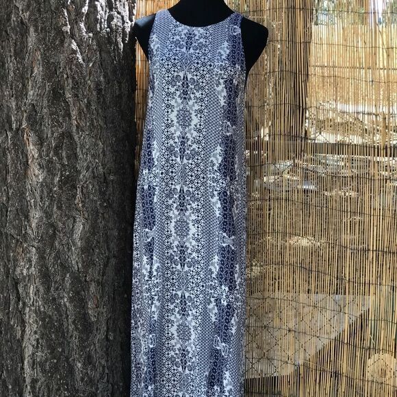 Flynn Skye Maxi Dress - Picture 2 of 7